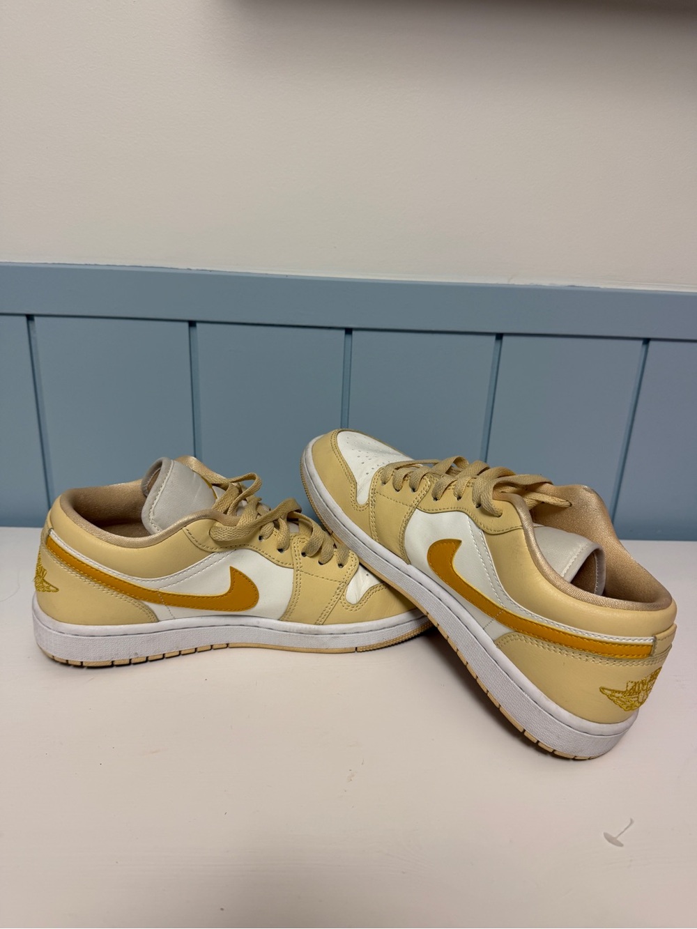 Nike Dunk Low Women - mustard yellow